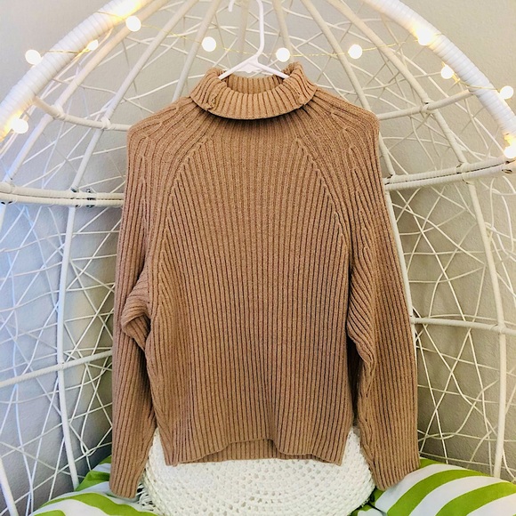 K.S Turtleneck Sweater - Picture 1 of 2